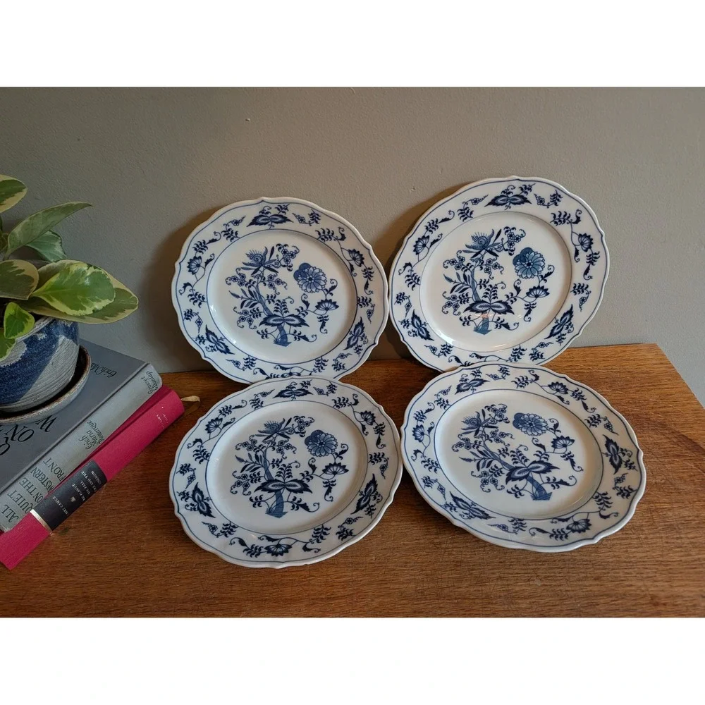 Blue Danube Salad Plates Set of 4 Vintage Blue White Onion Pattern 8.75